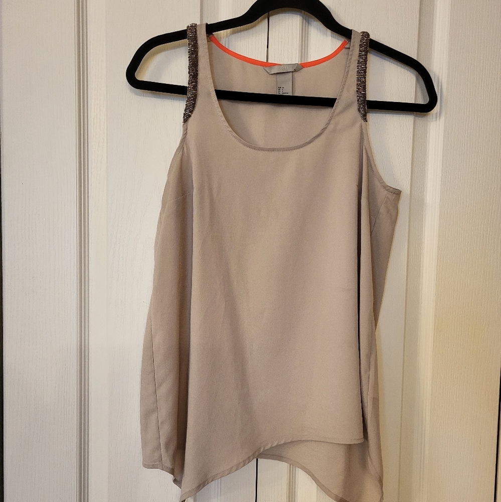 H&M  Beige Sleeveless Top